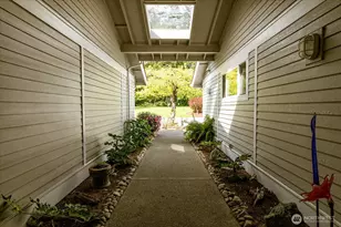 2418 James Pl, Langley, WA 98260 - Photo 3