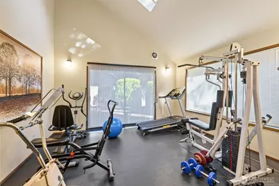 1600 159th Avenue NE #17A, Bellevue, WA 98008 - Photo 19