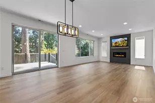 10546 20th Ave NE, Seattle, WA 98125 - Photo 7