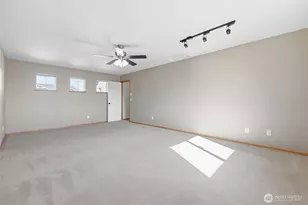 1804 SW Olive St, Oak Harbor, WA 98277 - Photo 31