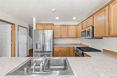 1804 SW Olive Street, Oak Harbor, WA 98277 - Photo 9