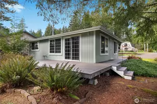 131 N Fairway Dr W, Hoodsport, WA 98548 - Photo 5
