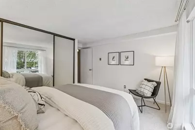 2500 W Manor Place #217, Seattle, WA 98199 - Photo 19