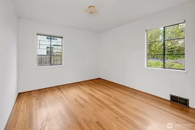 3002 NW 70th Street, Seattle, WA 98117 - Photo 19