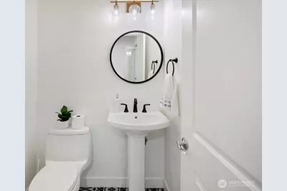 16404 NE 110th Street, Redmond, WA 98052 - Photo 17