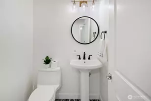 16404 NE 110th St, Redmond, WA 98052 - Photo 17