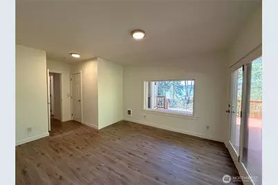 18630 E State Route 106, Belfair, WA 98528 - Photo 9