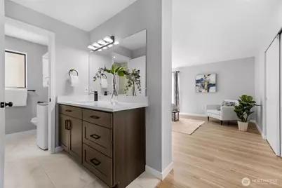 13680 NE 69th Street #635, Redmond, WA 98052 - Photo 15