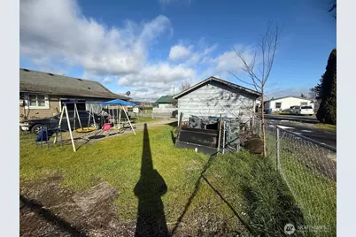 1502 A Street, Auburn, WA 98002 - Photo 5