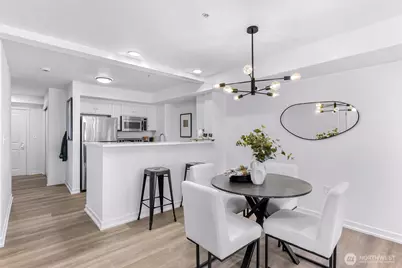 1909 10th Avenue W #203, Seattle, WA 98119 - Photo 9