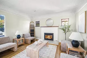 7318 20th Ave NE, Seattle, WA 98115 - Photo 3