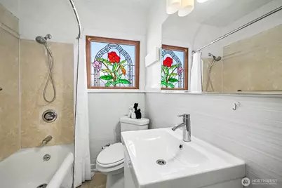 7318 20th Avenue NE, Seattle, WA 98115 - Photo 17