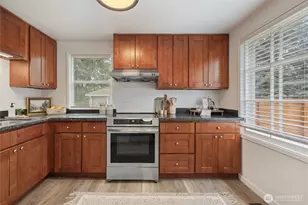 7223 S 120th St, Seattle, WA 98178 - Photo 9