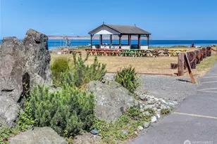 80 Vancouver Dr, Port Townsend, WA 98368 - Photo 37