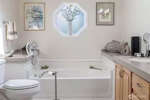 3027 35th Ave Ct E, Tacoma, WA 98443 - Photo 19