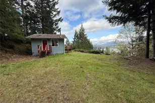251 NE Yew Tree Ln, Tahuya, WA 98588 - Photo 3