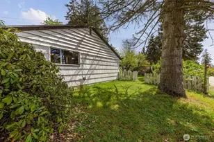 1305 N 171st St, Shoreline, WA 98133 - Photo 27