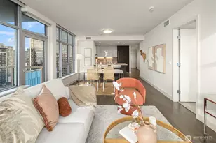 588 Bell St, Seattle, WA 98121 - Photo 9