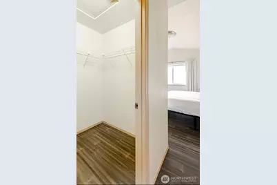 10047 17th Avenue SW, Seattle, WA 98146 - Photo 13