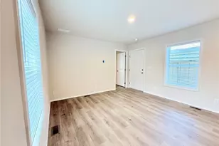 2322 Tacoma Rd E, Puyallup, WA 98371 - Photo 5