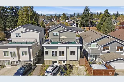 8332 26th Avenue NW, Seattle, WA 98117 - Photo 23