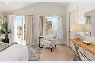 924 2nd Avenue W, Seattle, WA 98119 - Photo 21