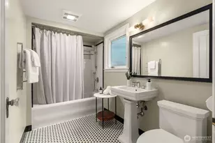 5041 SW Prince St, Seattle, WA 98116 - Photo 23