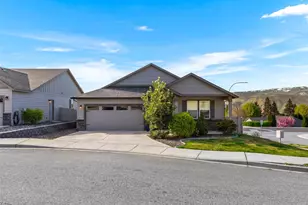 813 Madeleine Ct, East Wenatchee, WA 98802 - Photo 3