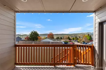 813 Madeleine Court, East Wenatchee, WA 98802 - Photo 7