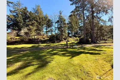 1004 Discovery Avenue SE, Ocean Shores, WA 98569 - Photo 7