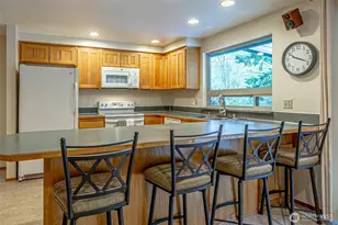 1808 Riverview Dr NE, Auburn, WA 98002 - Photo 7