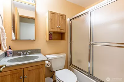 1808 Riverview Drive NE, Auburn, WA 98002 - Photo 27