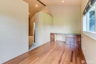 1214 Hemlock Street, Milton, WA 98354 - Photo 9