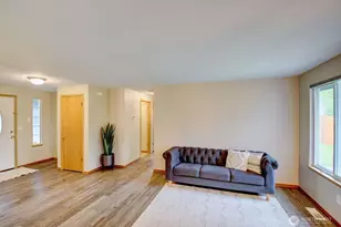 2416 N 25th Pl, Mount Vernon, WA 98273 - Photo 3