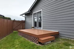 2416 N 25th Pl, Mount Vernon, WA 98273 - Photo 9