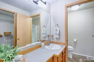 2416 N 25th Pl, Mount Vernon, WA 98273 - Photo 11