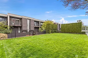 611 S State St, Kirkland, WA 98033 - Photo 35