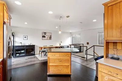 611 S State Street #9, Kirkland, WA 98033 - Photo 11