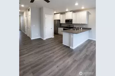 8803 E Gilman Avenue, Arlington, WA 98223 - Photo 5