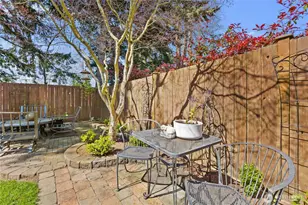 1003 Shelton Ave NE, Renton, WA 98056 - Photo 31