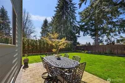 1003 Shelton Ave NE, Renton, WA 98056 - Photo 29
