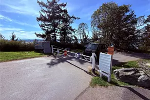 749 Commodore Ln, Camano Island, WA 98282 - Photo 25