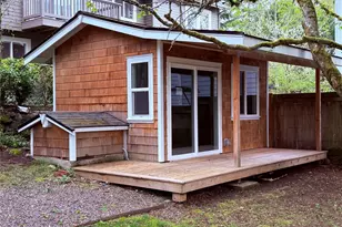 172 Grow Ave NW, Bainbridge Island, WA 98110 - Photo 19