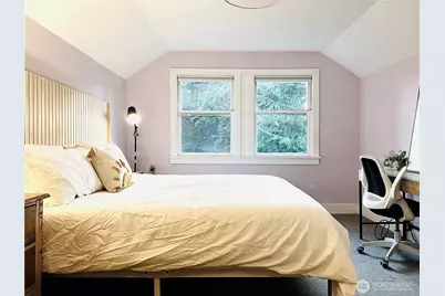 172 Grow Avenue NW, Bainbridge Island, WA 98110 - Photo 13