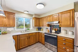 2901 Club Ct, Mount Vernon, WA 98273 - Photo 11