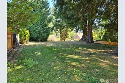 14689 Brownsville Hwy Road, Poulsbo, WA 98370 - Photo 5