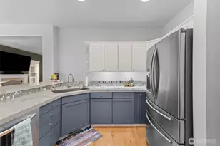 9069 Eagle Point Loop Road SE, Lakewood, WA 98498 - Photo 5