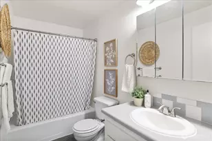 17110 NE 45th St, Redmond, WA 98052 - Photo 21