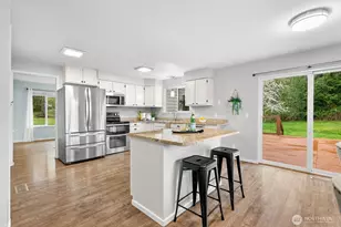 450 NE Riverhill Dr, Belfair, WA 98528 - Photo 9