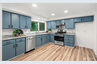 2806 NE Fernwood Court, Bremerton, WA 98310 - Photo 11